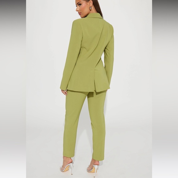 Fashion Nova Beat Boss Blazer Set- Green - Picture 3 of 9